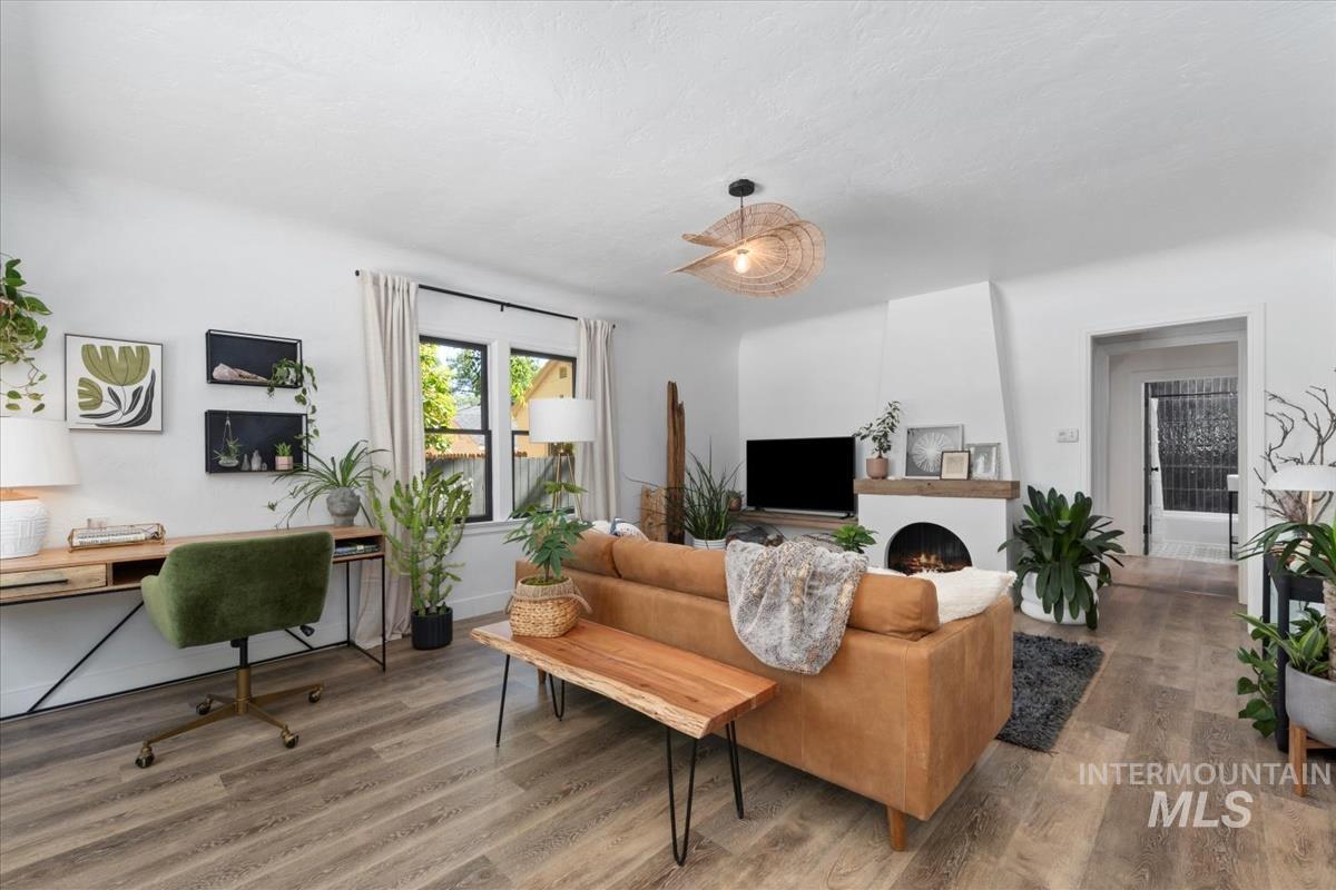 1616 S Lincoln Avenue, Boise, Idaho 83706, 4 Bedrooms, 2 Bathrooms, Residential For Sale, Price $697,000,MLS 98980380