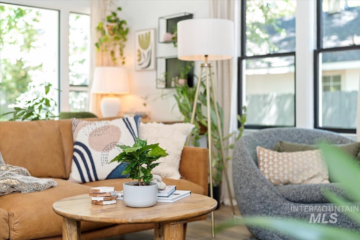 1616 S Lincoln Avenue, Boise, Idaho 83706, 4 Bedrooms, 2 Bathrooms, Residential For Sale, Price $697,000,MLS 98980380