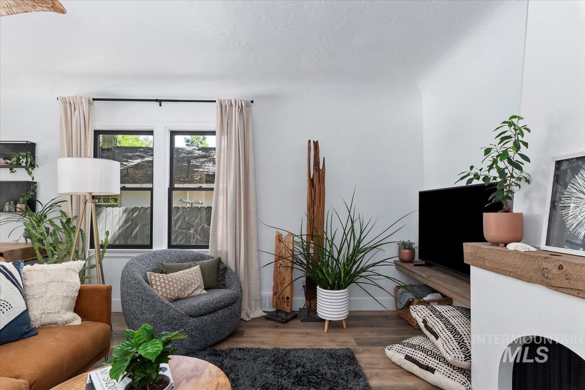 1616 S Lincoln Avenue, Boise, Idaho 83706, 4 Bedrooms, 2 Bathrooms, Residential For Sale, Price $697,000,MLS 98980380