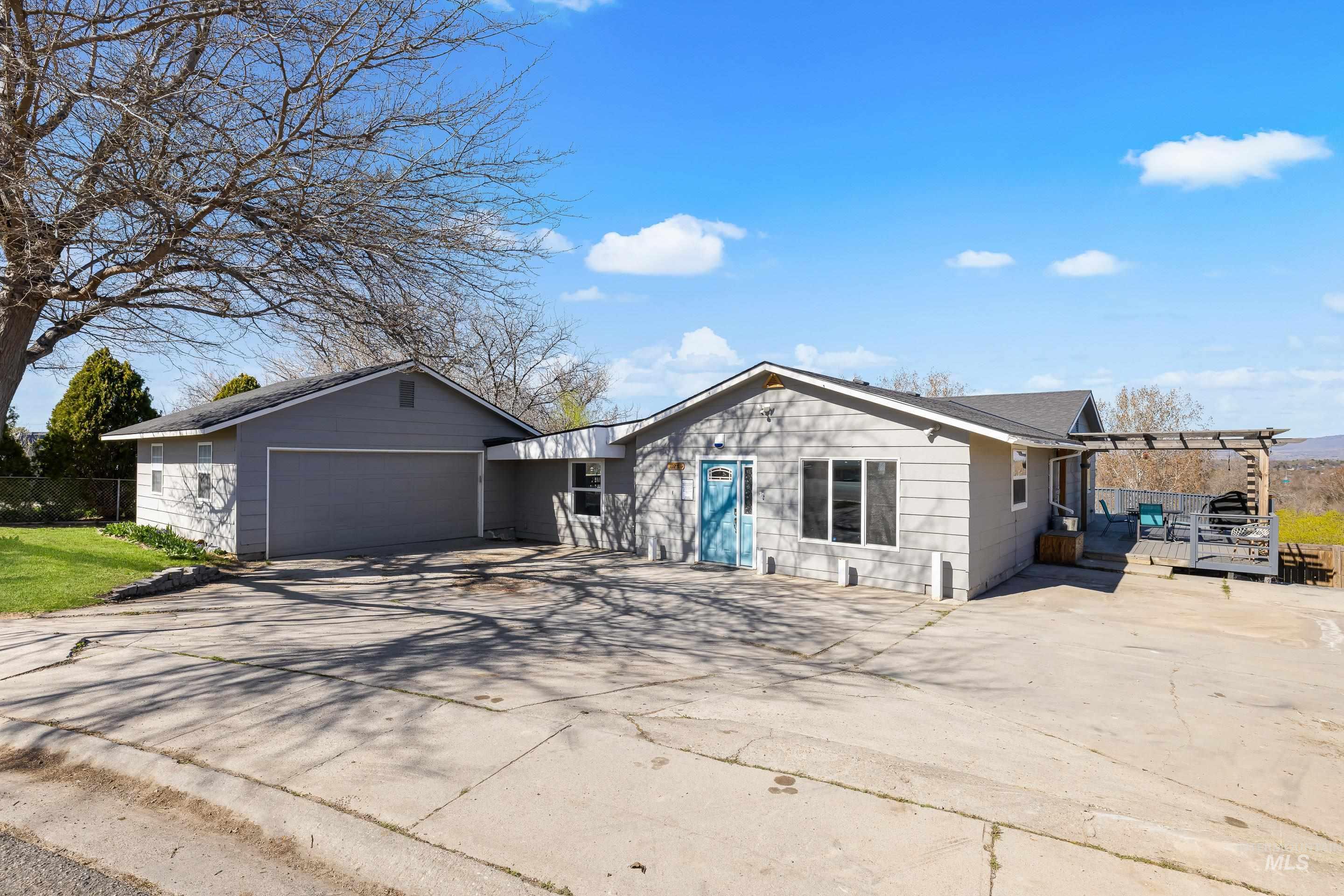 10294 W Fox Ridge Dr., Boise, Idaho 83709, 5 Bedrooms, 3 Bathrooms, Residential For Sale, Price $579,000, 98980382