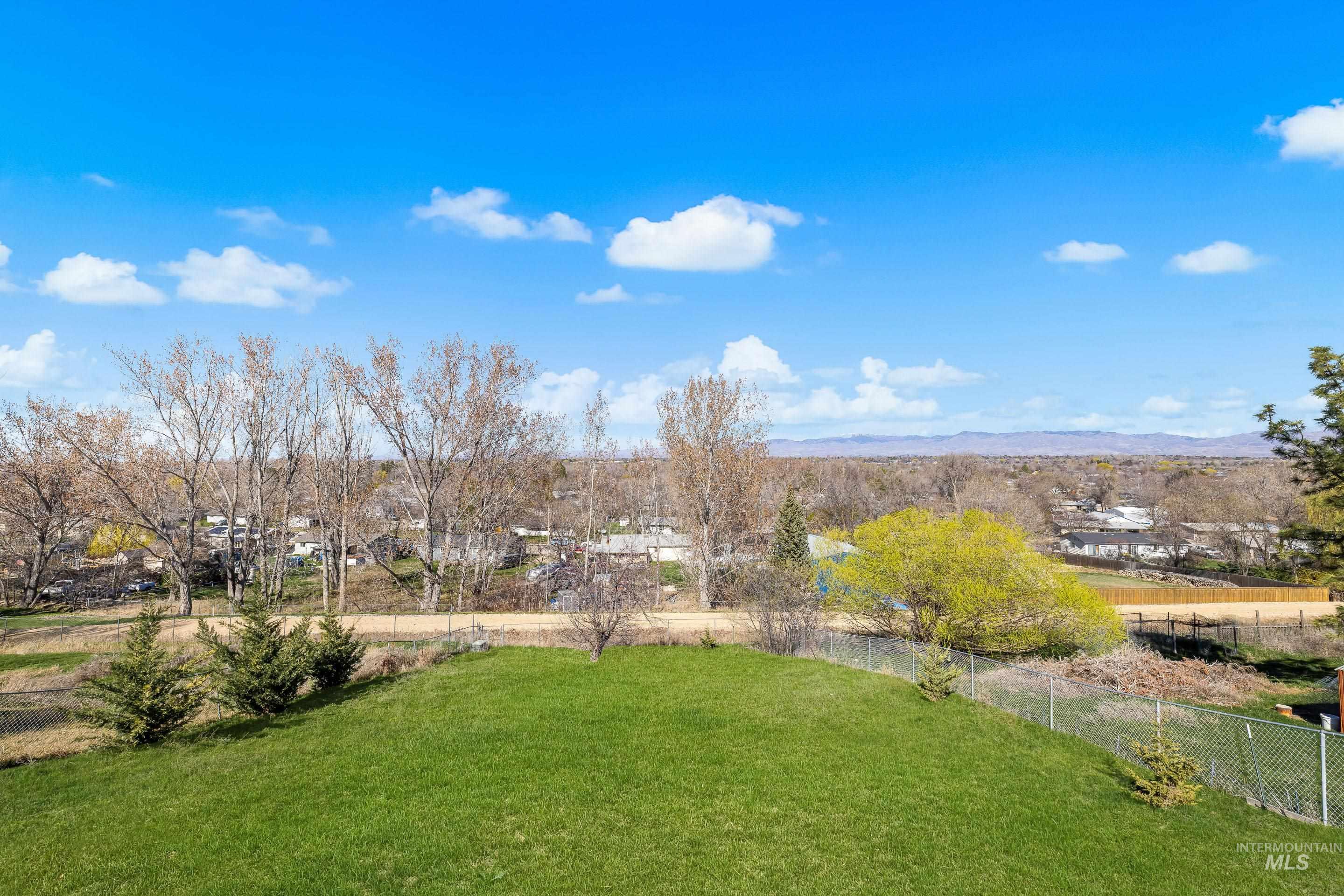 10294 W Fox Ridge Dr., Boise, Idaho 83709, 5 Bedrooms, 3 Bathrooms, Residential For Sale, Price $579,000, 98980382