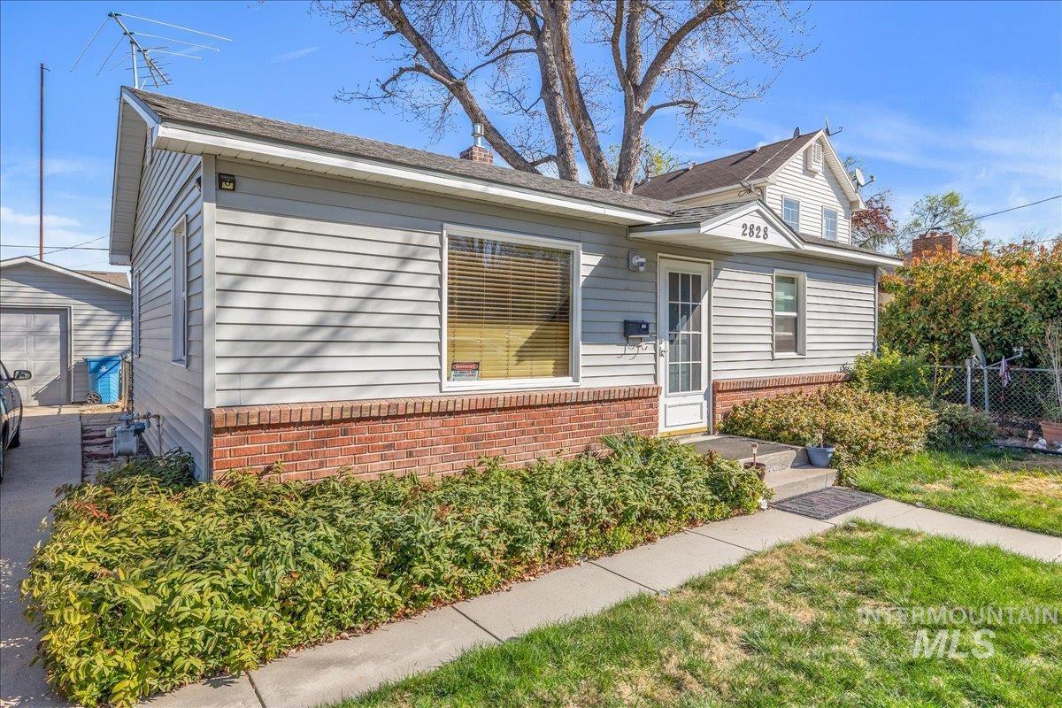 2828 W Ona St, Boise, Idaho 83705, 3 Bedrooms, 1 Bathroom, Residential For Sale, Price $369,000, 98980385