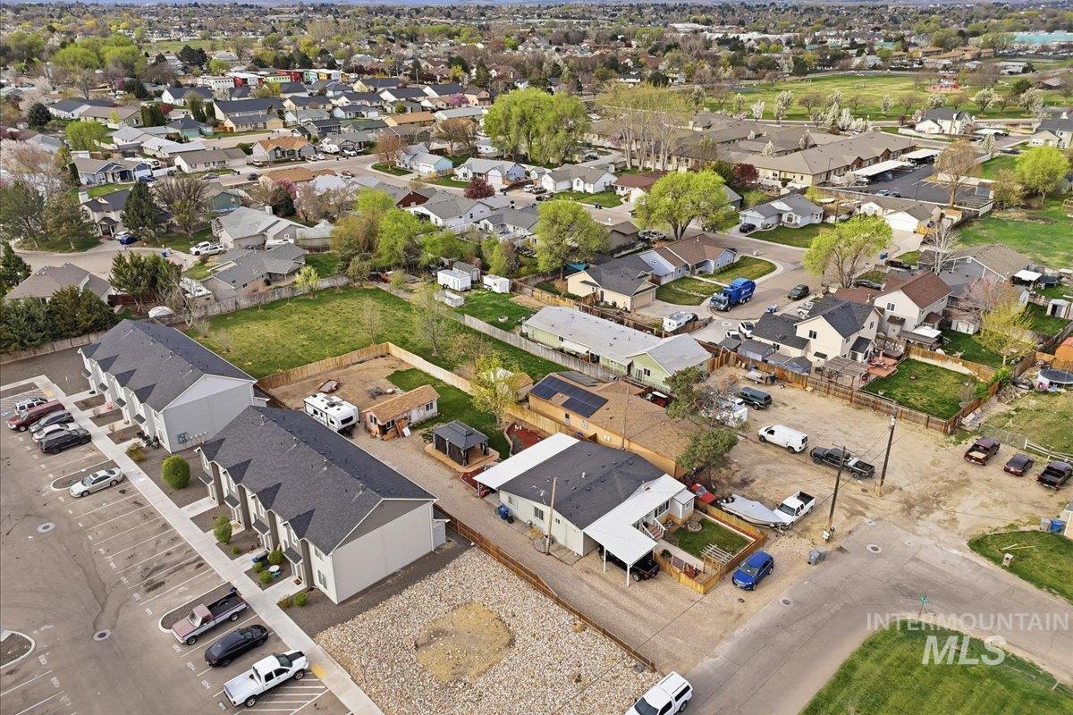 1003 E Iowa Ave, Nampa, Idaho 83686, 4 Bedrooms, 2 Bathrooms, Residential For Sale, Price $319,900, 98980388