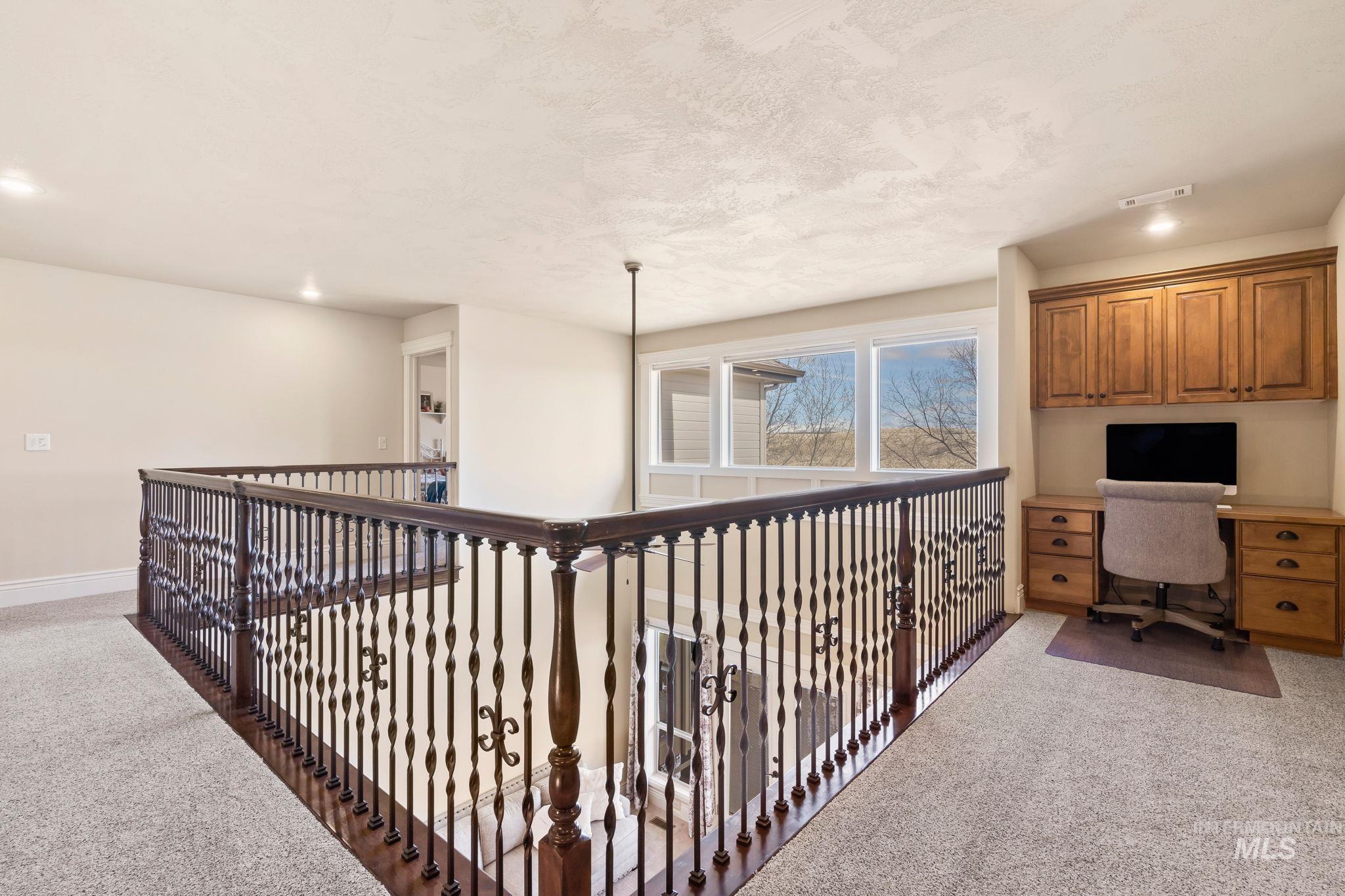 5908 N Highhill Place, Star, Idaho 83669, 6 Bedrooms, 5.5 Bathrooms, Residential For Sale, Price $1,550,000,MLS 98980389