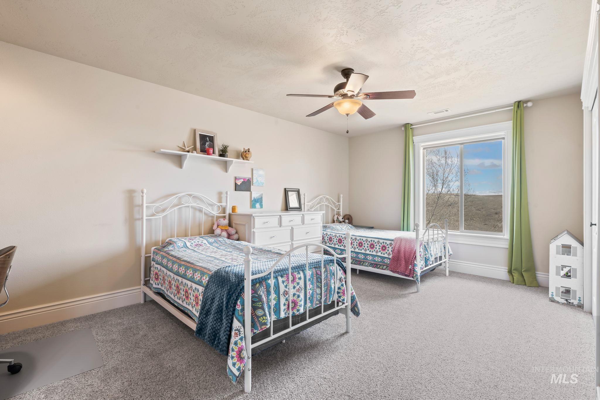 5908 N Highhill Place, Star, Idaho 83669, 6 Bedrooms, 5.5 Bathrooms, Residential For Sale, Price $1,550,000,MLS 98980389