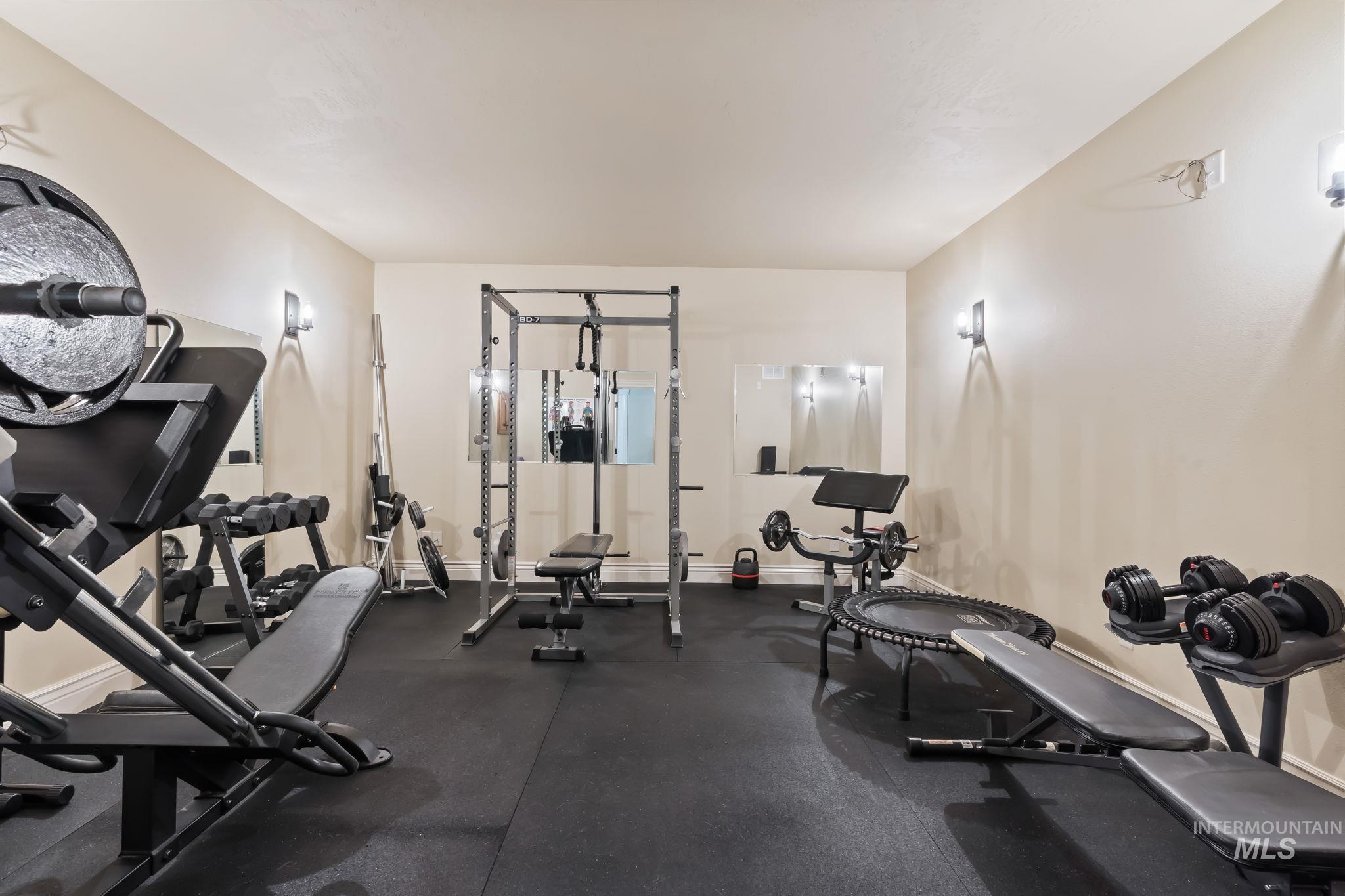 5908 N Highhill Place, Star, Idaho 83669, 6 Bedrooms, 5.5 Bathrooms, Residential For Sale, Price $1,550,000,MLS 98980389