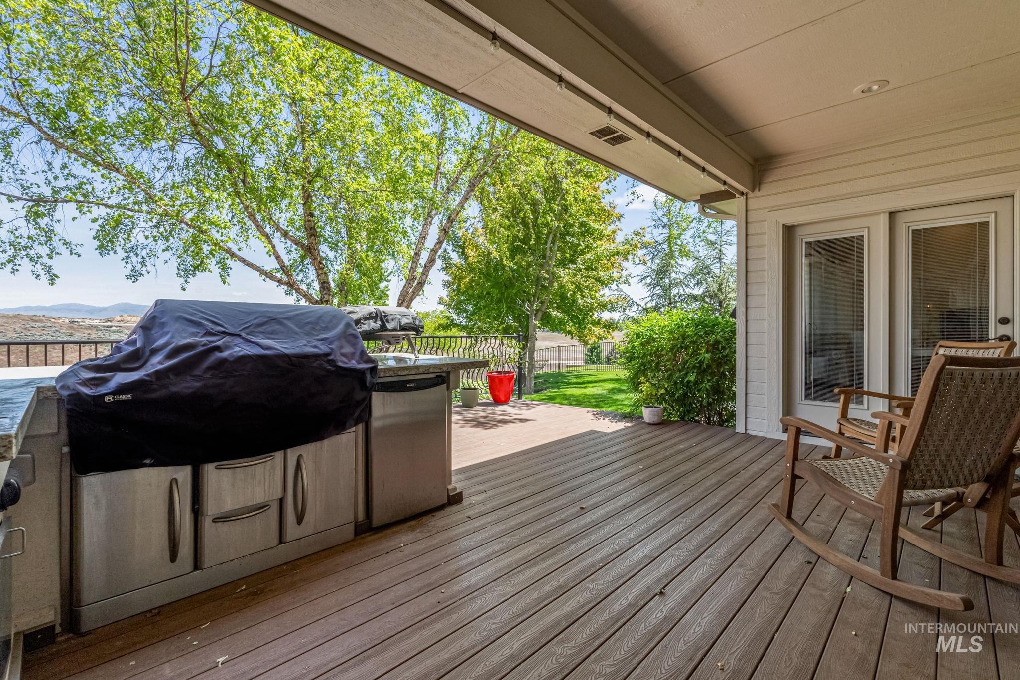 5908 N Highhill Place, Star, Idaho 83669, 6 Bedrooms, 5.5 Bathrooms, Residential For Sale, Price $1,550,000,MLS 98980389