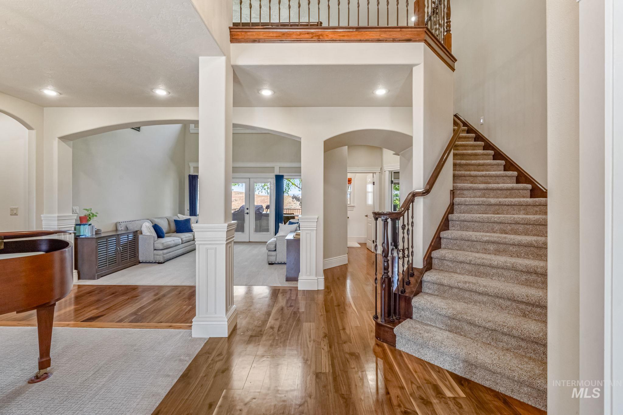 5908 N Highhill Place, Star, Idaho 83669, 6 Bedrooms, 5.5 Bathrooms, Residential For Sale, Price $1,550,000,MLS 98980389