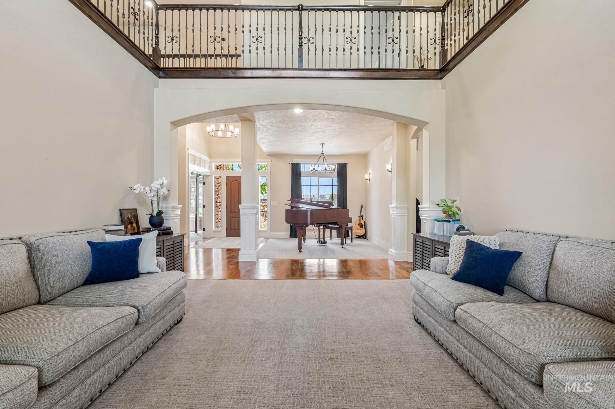 5908 N Highhill Place, Star, Idaho 83669, 6 Bedrooms, 5.5 Bathrooms, Residential For Sale, Price $1,550,000,MLS 98980389