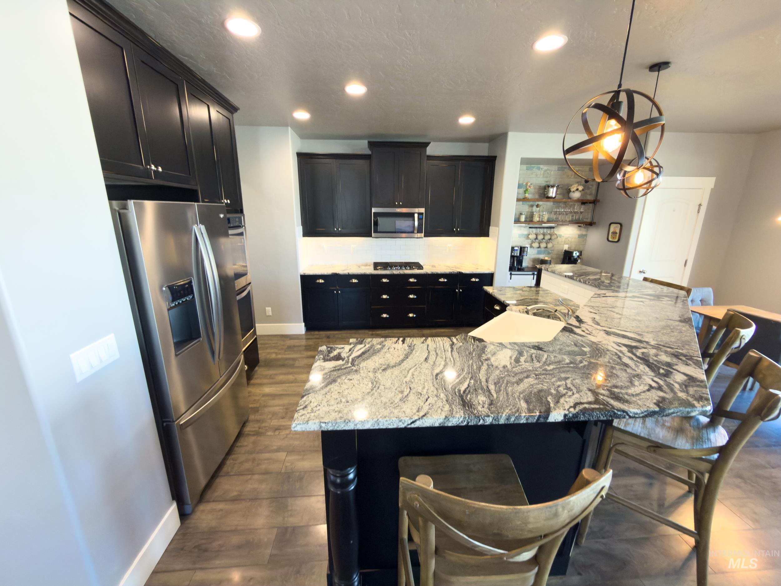 1427 Big Horn Ct, Middleton, Idaho 83644, 3 Bedrooms, 2.5 Bathrooms, Residential For Sale, Price $640,000, 98980391