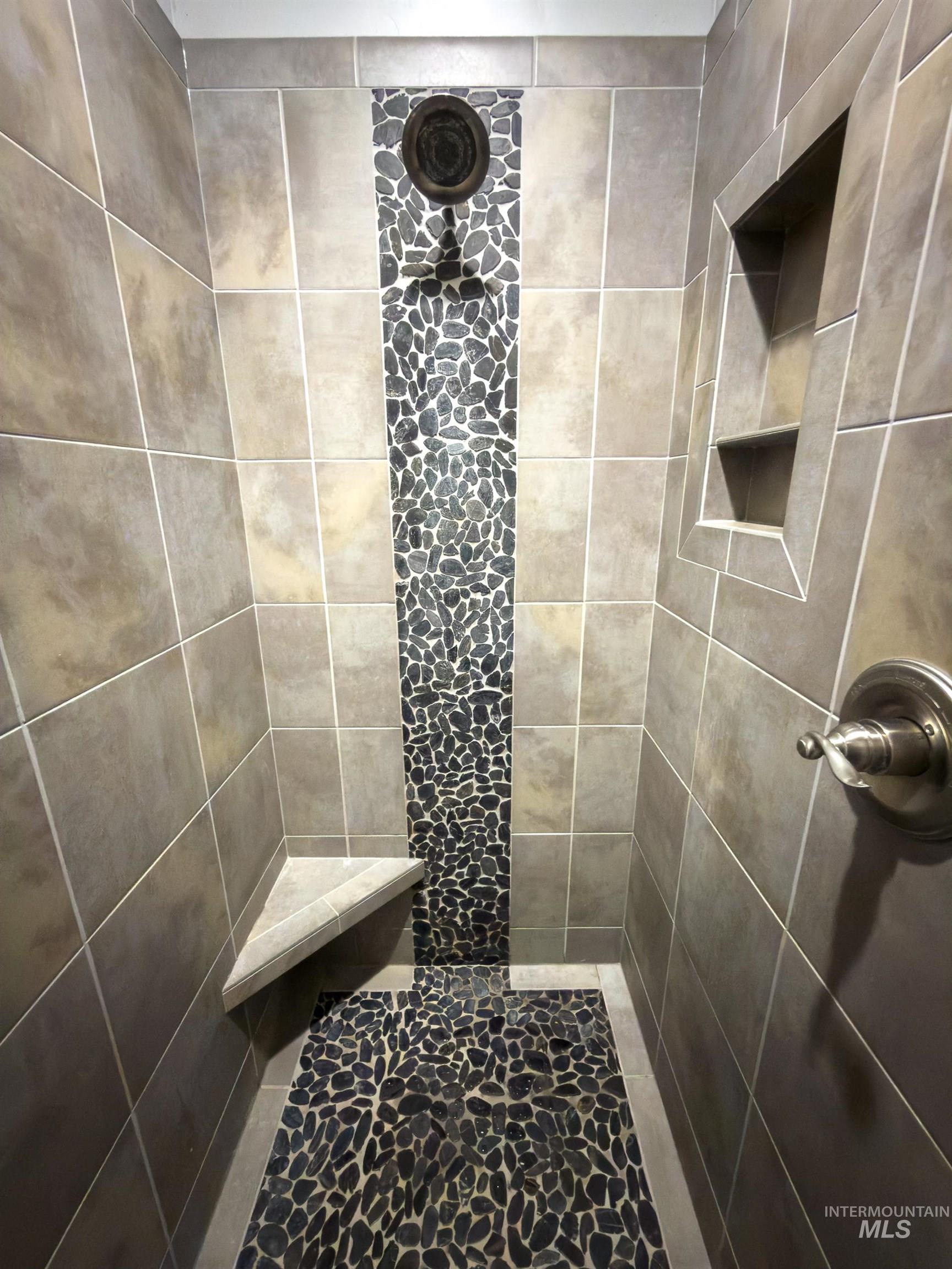 1427 Big Horn Ct, Middleton, Idaho 83644, 3 Bedrooms, 2.5 Bathrooms, Residential For Sale, Price $640,000, 98980391