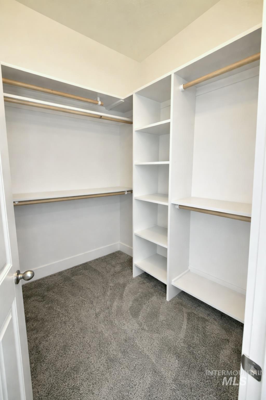 1427 Big Horn Ct, Middleton, Idaho 83644, 3 Bedrooms, 2.5 Bathrooms, Residential For Sale, Price $640,000, 98980391