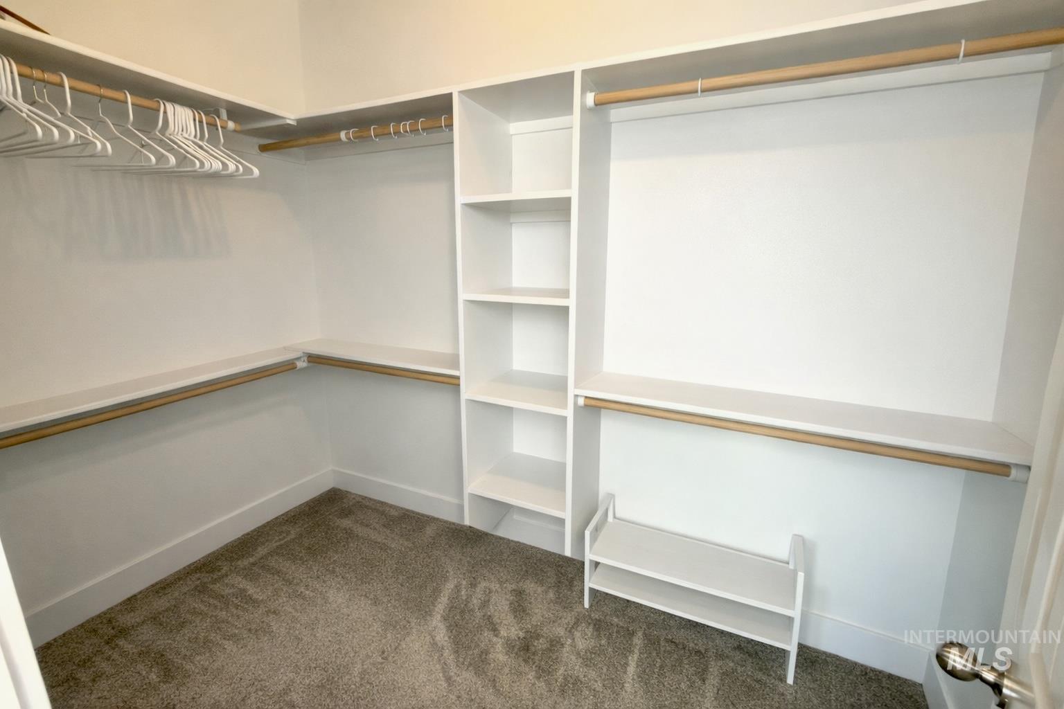 1427 Big Horn Ct, Middleton, Idaho 83644, 3 Bedrooms, 2.5 Bathrooms, Residential For Sale, Price $640,000, 98980391