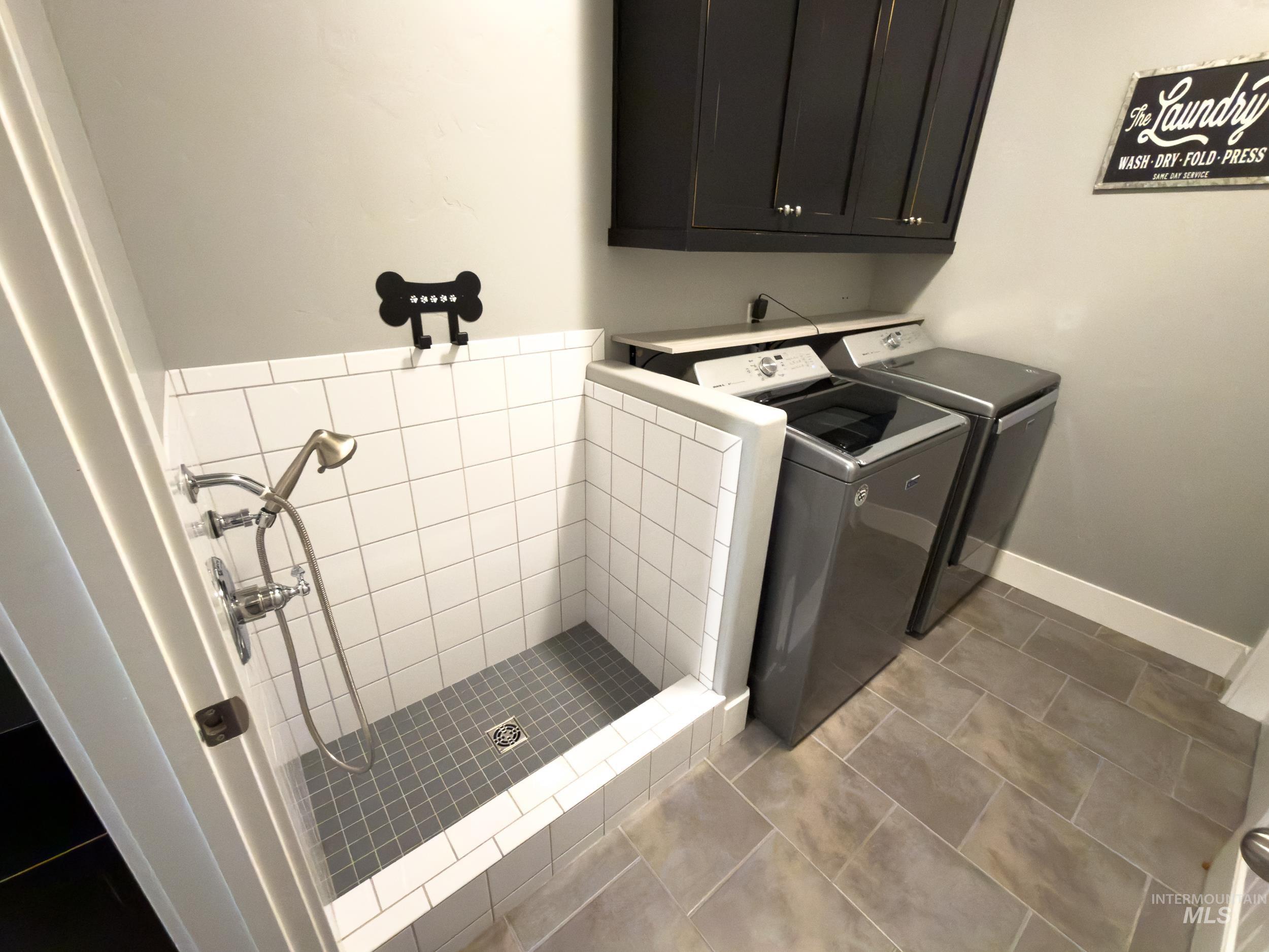 1427 Big Horn Ct, Middleton, Idaho 83644, 3 Bedrooms, 2.5 Bathrooms, Residential For Sale, Price $640,000, 98980391