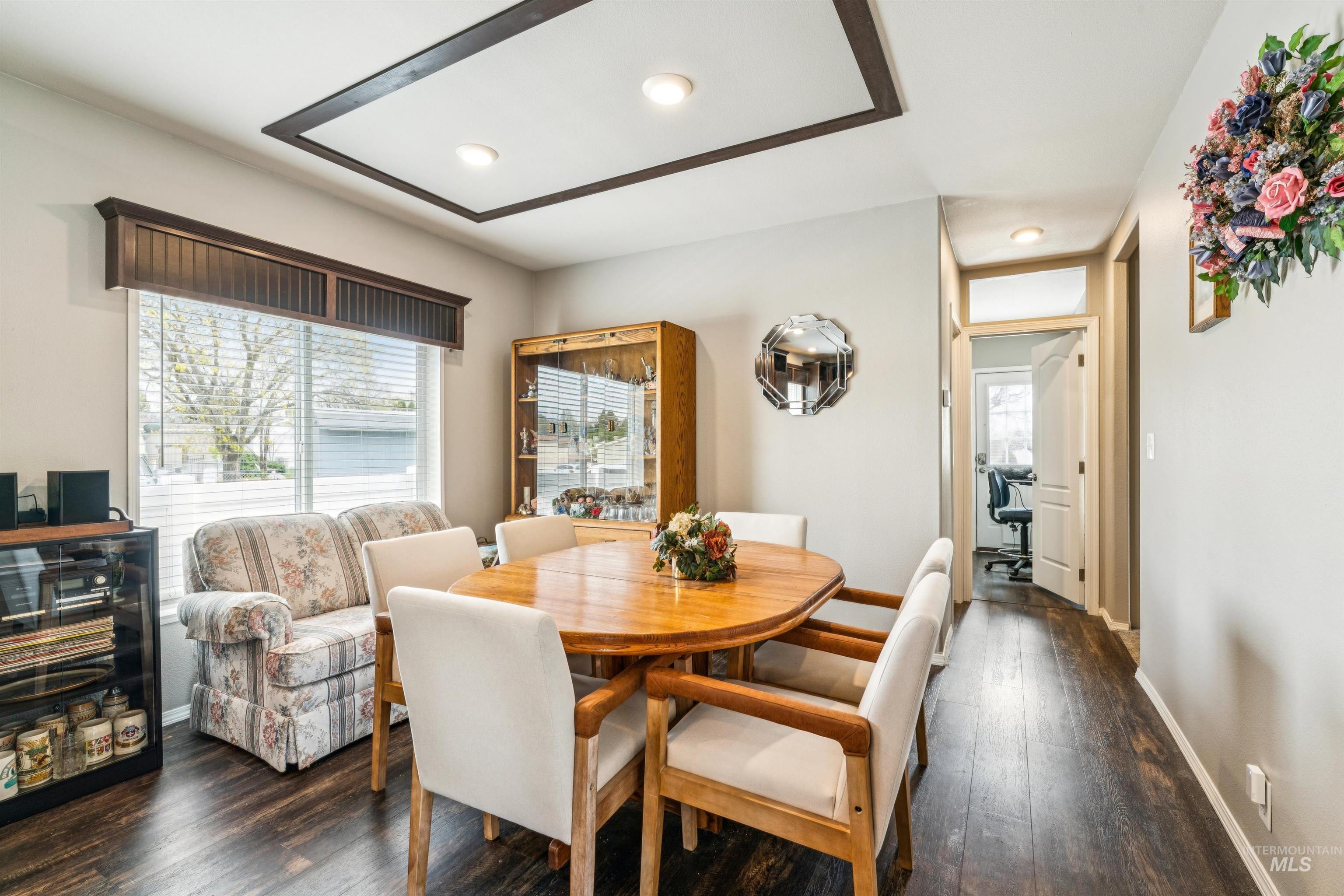 700 Fairview, Meridian, Idaho 83642, 3 Bedrooms, 2 Bathrooms, Residential For Sale, Price $170,000, 98980392