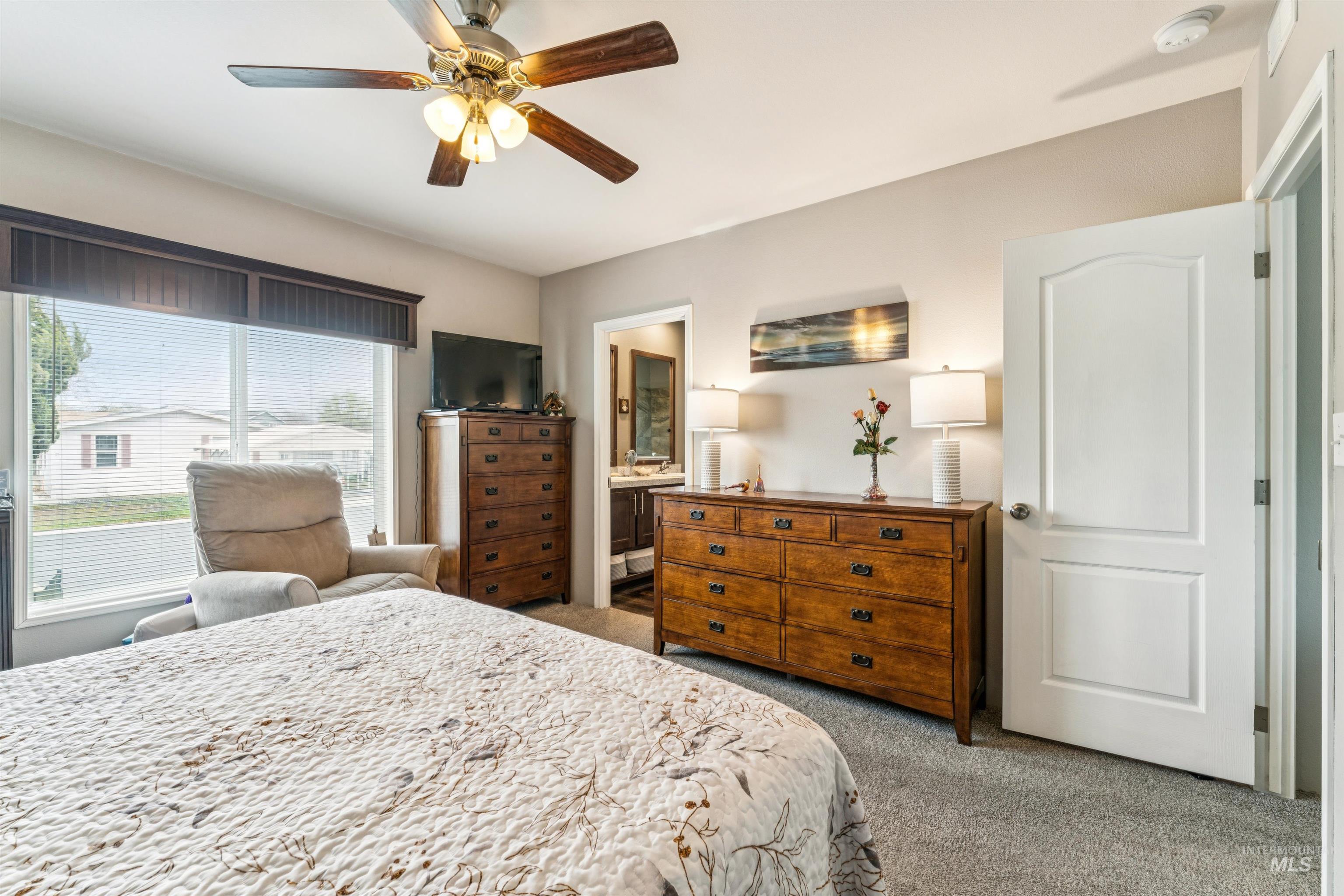 700 Fairview, Meridian, Idaho 83642, 3 Bedrooms, 2 Bathrooms, Residential For Sale, Price $170,000, 98980392