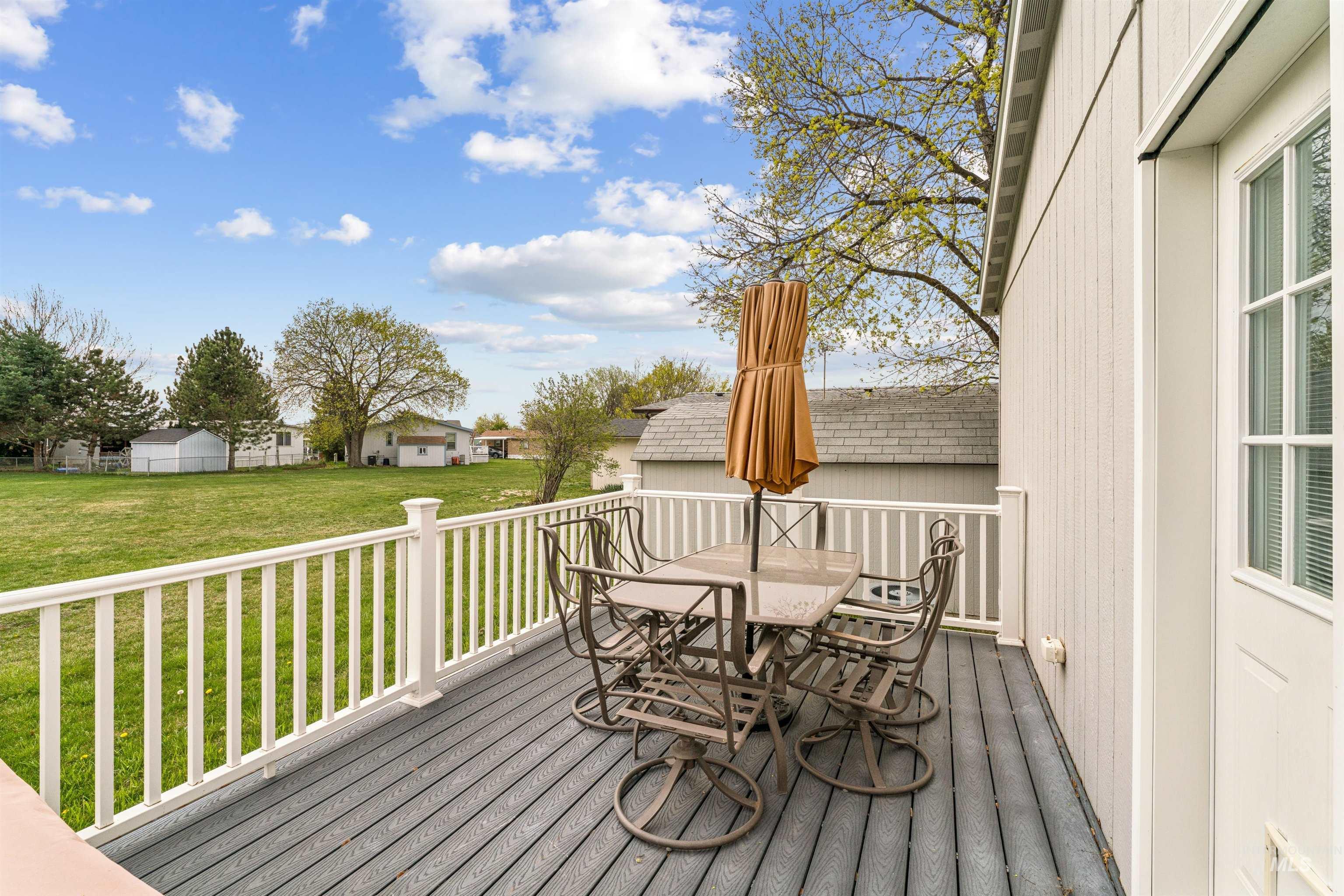 700 Fairview, Meridian, Idaho 83642, 3 Bedrooms, 2 Bathrooms, Residential For Sale, Price $170,000, 98980392