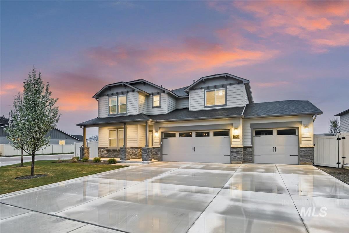 17142 N Romford Ave, Nampa, Idaho 83687, 5 Bedrooms, 4 Bathrooms, Residential For Sale, Price $645,000, 98980393