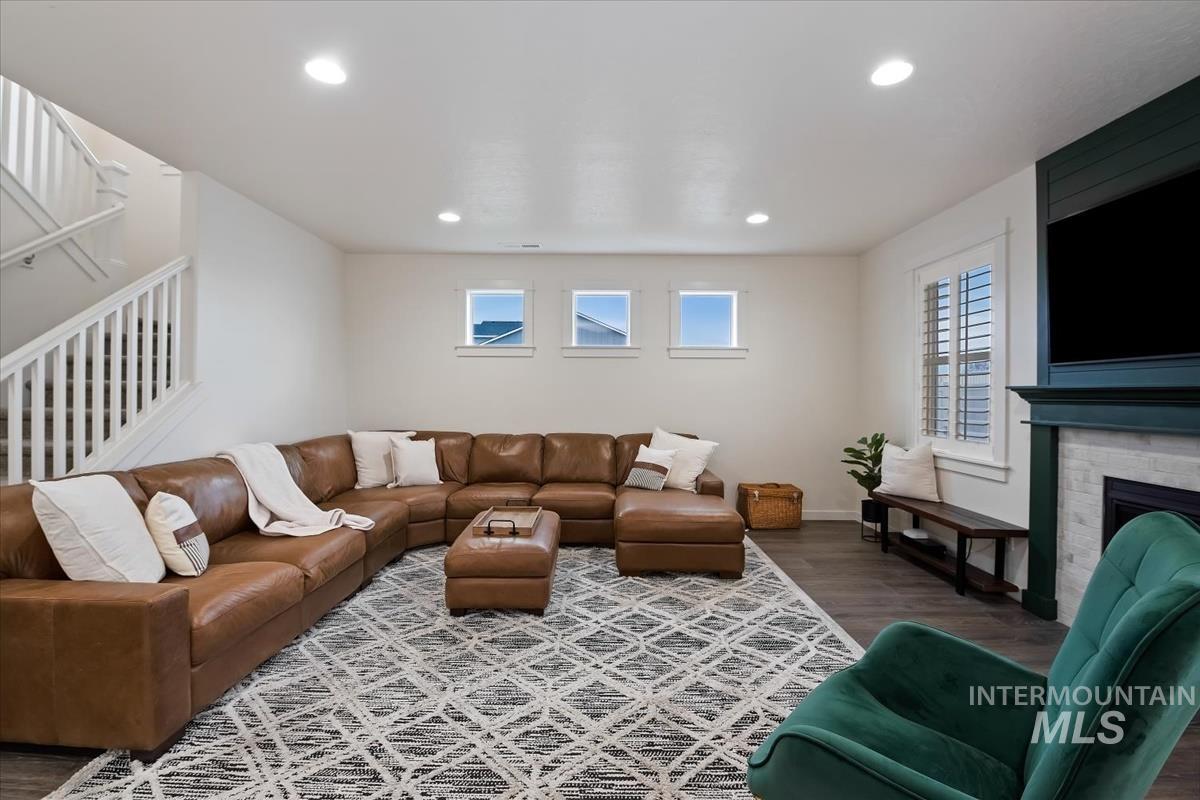 17142 N Romford Ave, Nampa, Idaho 83687, 5 Bedrooms, 4 Bathrooms, Residential For Sale, Price $645,000, 98980393