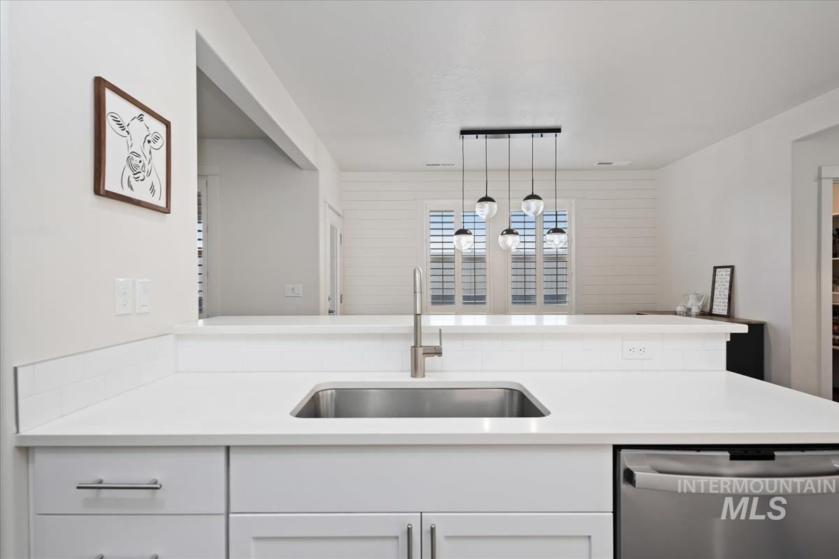 17142 N Romford Ave, Nampa, Idaho 83687, 5 Bedrooms, 4 Bathrooms, Residential For Sale, Price $645,000, 98980393