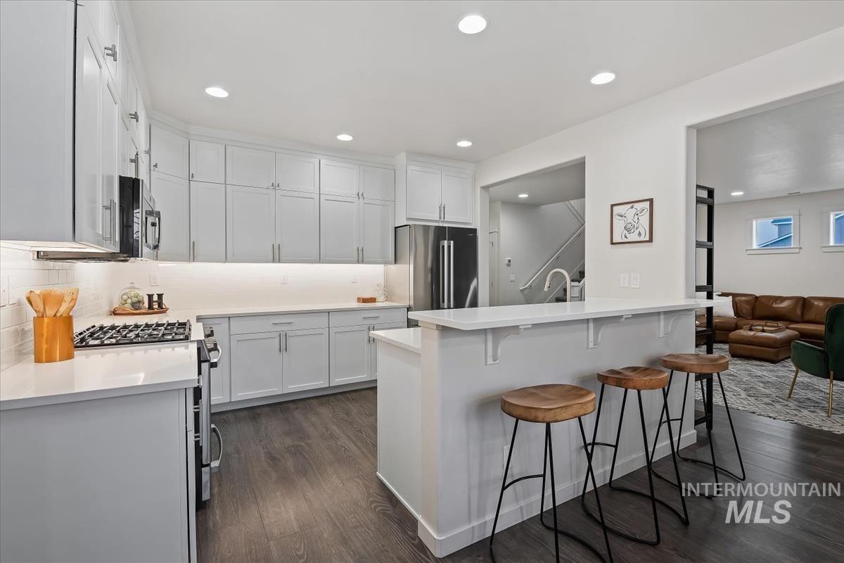 17142 N Romford Ave, Nampa, Idaho 83687, 5 Bedrooms, 4 Bathrooms, Residential For Sale, Price $645,000, 98980393