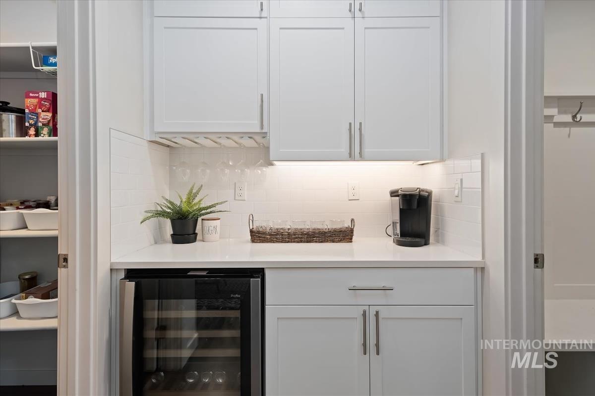 17142 N Romford Ave, Nampa, Idaho 83687, 5 Bedrooms, 4 Bathrooms, Residential For Sale, Price $645,000, 98980393