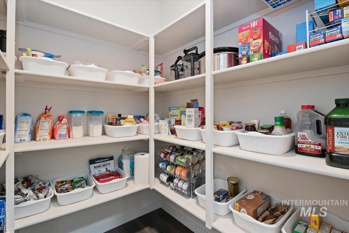 17142 N Romford Ave, Nampa, Idaho 83687, 5 Bedrooms, 4 Bathrooms, Residential For Sale, Price $645,000, 98980393