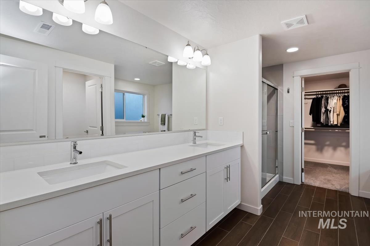 17142 N Romford Ave, Nampa, Idaho 83687, 5 Bedrooms, 4 Bathrooms, Residential For Sale, Price $645,000, 98980393