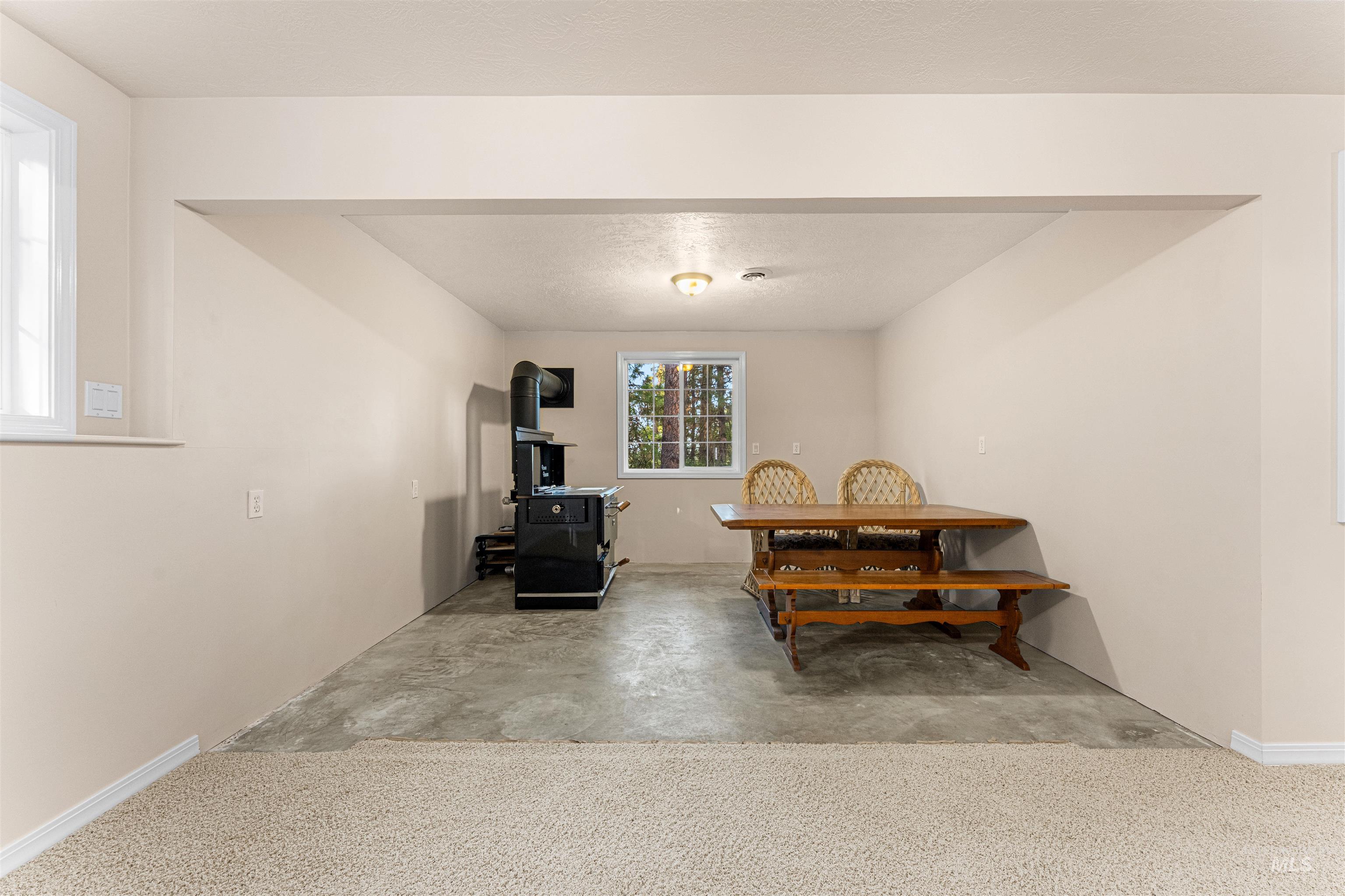 149 Scriver Woods Rd, Garden Valley, Idaho 83622, 4 Bedrooms, 3 Bathrooms, Residential For Sale, Price $749,900,MLS 98980394