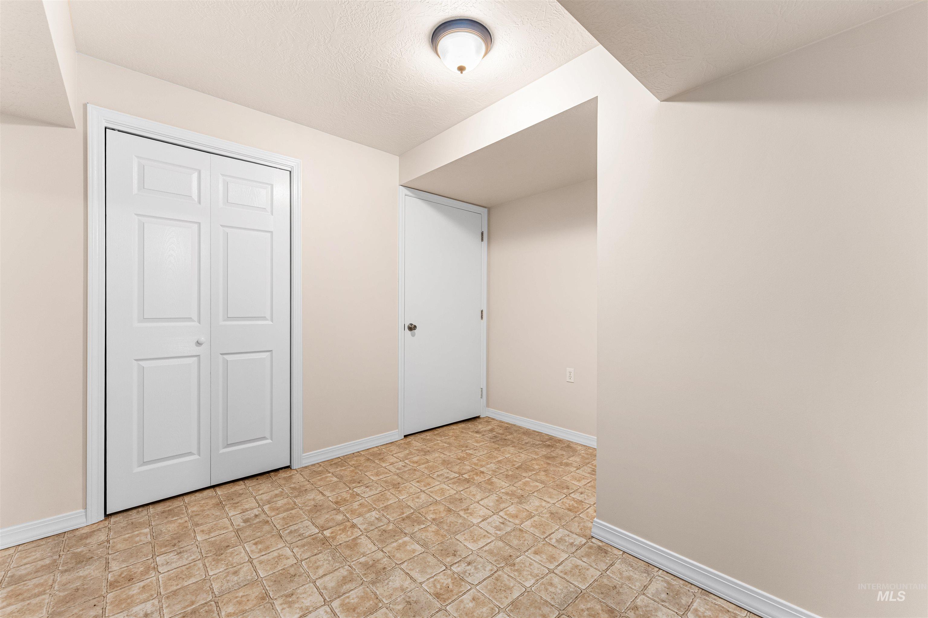 149 Scriver Woods Rd, Garden Valley, Idaho 83622, 4 Bedrooms, 3 Bathrooms, Residential For Sale, Price $749,900,MLS 98980394