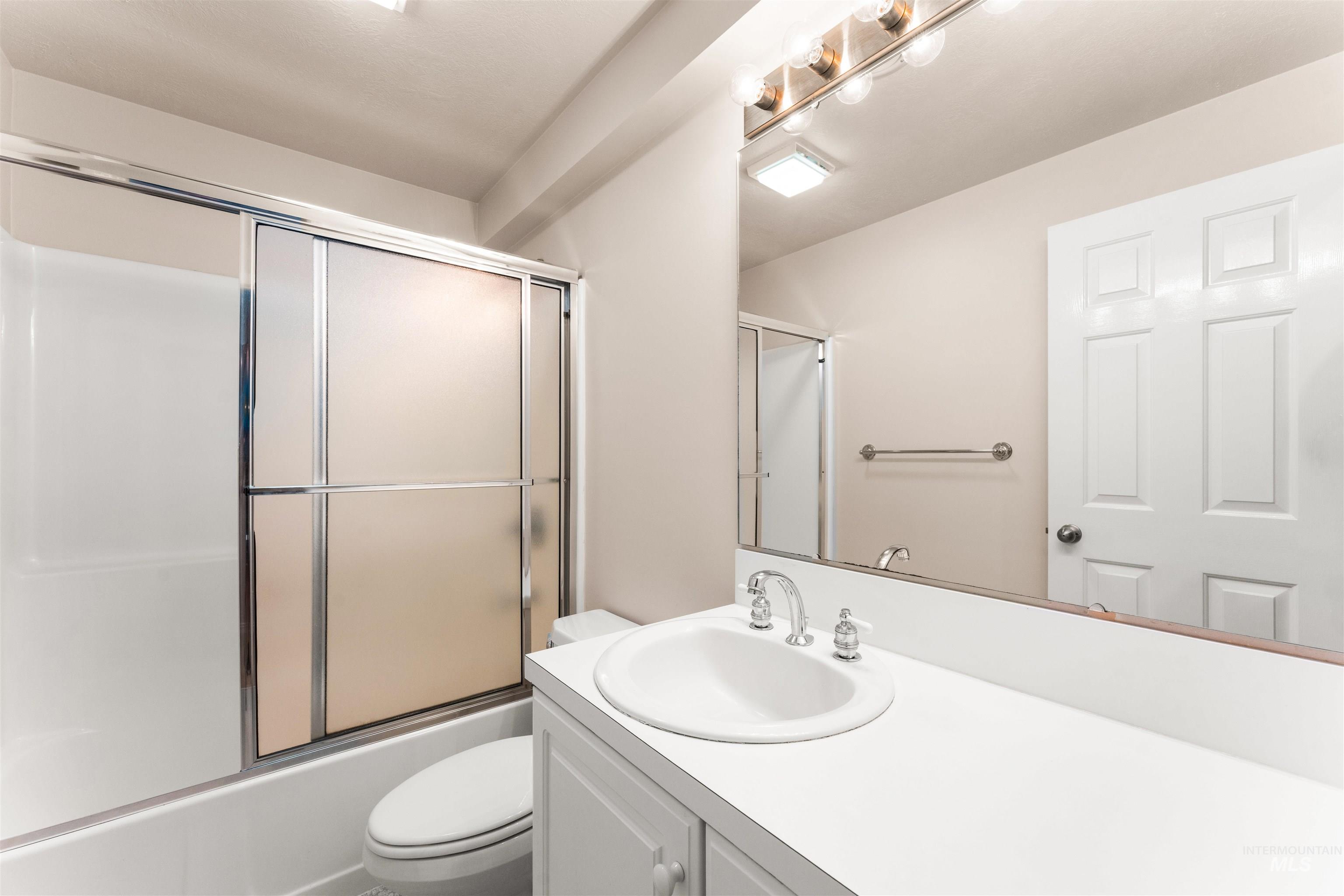 149 Scriver Woods Rd, Garden Valley, Idaho 83622, 4 Bedrooms, 3 Bathrooms, Residential For Sale, Price $749,900,MLS 98980394