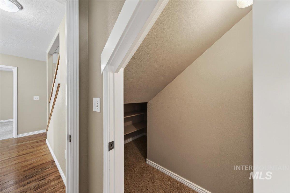 2208 S Alaska Way, Meridian, Idaho 83642, 4 Bedrooms, 3 Bathrooms, Residential For Sale, Price $599,900, 98980397