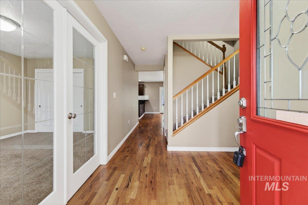 2208 S Alaska Way, Meridian, Idaho 83642, 4 Bedrooms, 3 Bathrooms, Residential For Sale, Price $599,900, 98980397