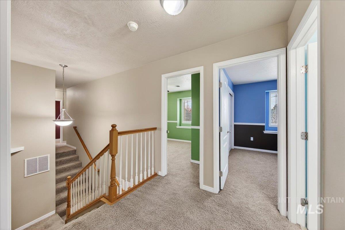 2208 S Alaska Way, Meridian, Idaho 83642, 4 Bedrooms, 3 Bathrooms, Residential For Sale, Price $599,900, 98980397