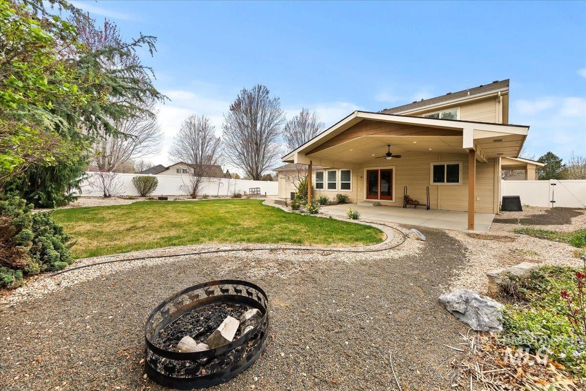 2208 S Alaska Way, Meridian, Idaho 83642, 4 Bedrooms, 3 Bathrooms, Residential For Sale, Price $599,900, 98980397