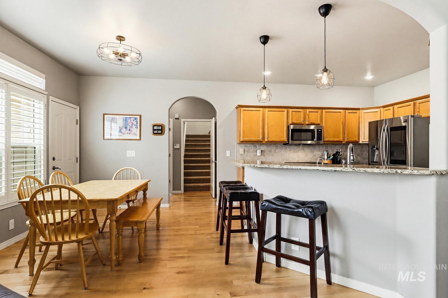 1946 N Banstead Place, Boise, Idaho 83713, 3 Bedrooms, 2 Bathrooms, Residential For Sale, Price $555,000,MLS 98980398