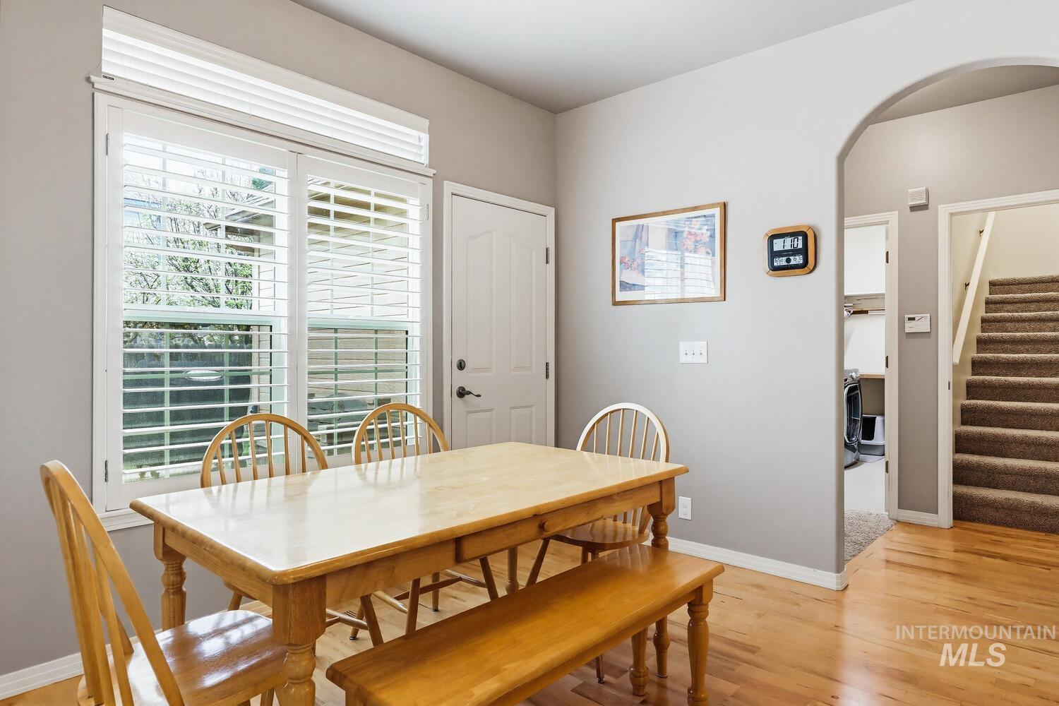 1946 N Banstead Place, Boise, Idaho 83713, 3 Bedrooms, 2 Bathrooms, Residential For Sale, Price $555,000,MLS 98980398