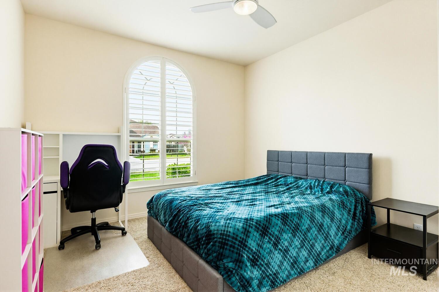 1946 N Banstead Place, Boise, Idaho 83713, 3 Bedrooms, 2 Bathrooms, Residential For Sale, Price $555,000,MLS 98980398