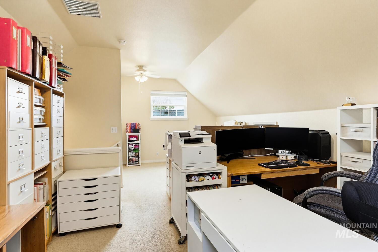 1946 N Banstead Place, Boise, Idaho 83713, 3 Bedrooms, 2 Bathrooms, Residential For Sale, Price $555,000,MLS 98980398