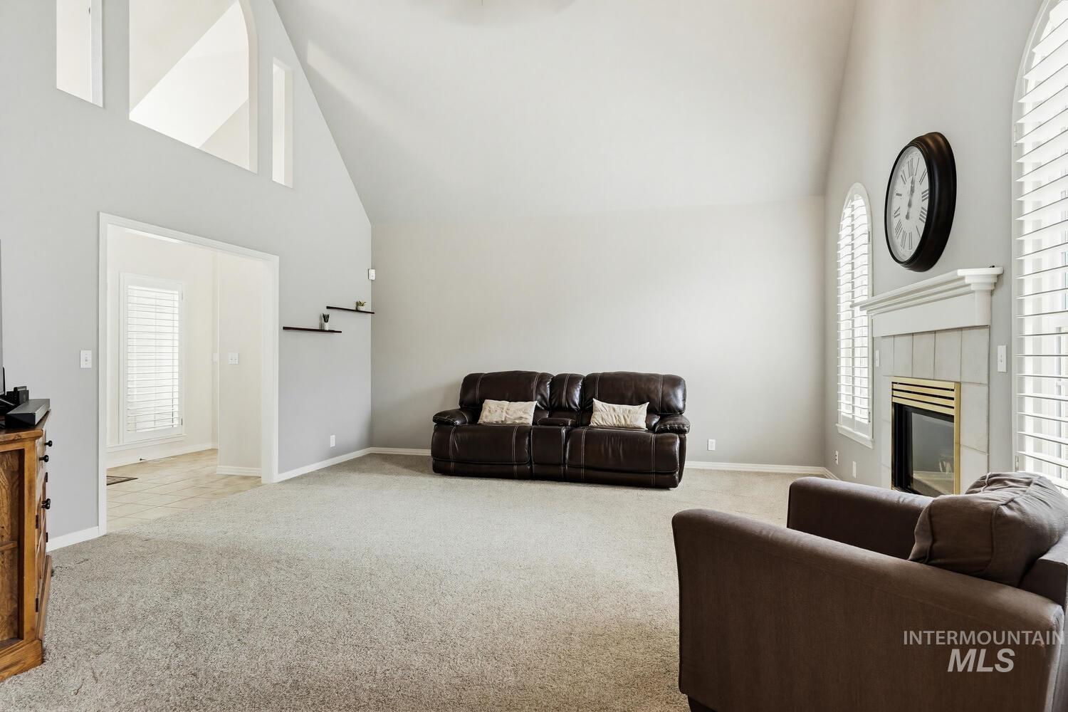 1946 N Banstead Place, Boise, Idaho 83713, 3 Bedrooms, 2 Bathrooms, Residential For Sale, Price $555,000,MLS 98980398