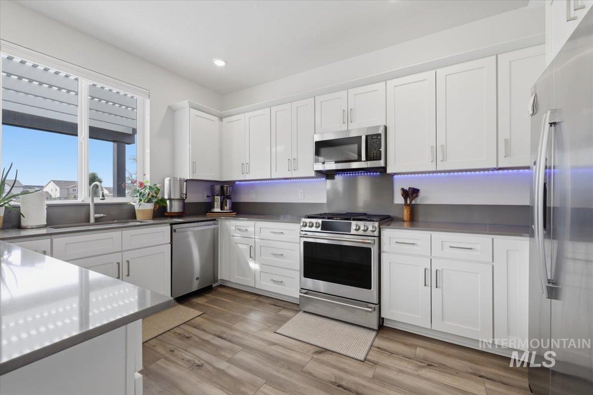 11195 Maroon Bells Dr, Caldwell, Idaho 83605, 4 Bedrooms, 3 Bathrooms, Residential For Sale, Price $449,900,MLS 98980399