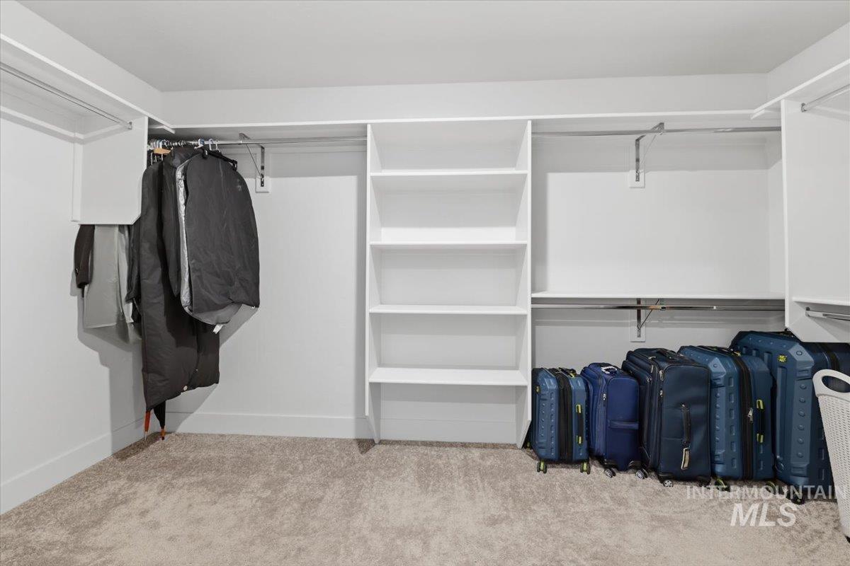 11195 Maroon Bells Dr, Caldwell, Idaho 83605, 4 Bedrooms, 3 Bathrooms, Residential For Sale, Price $449,900,MLS 98980399