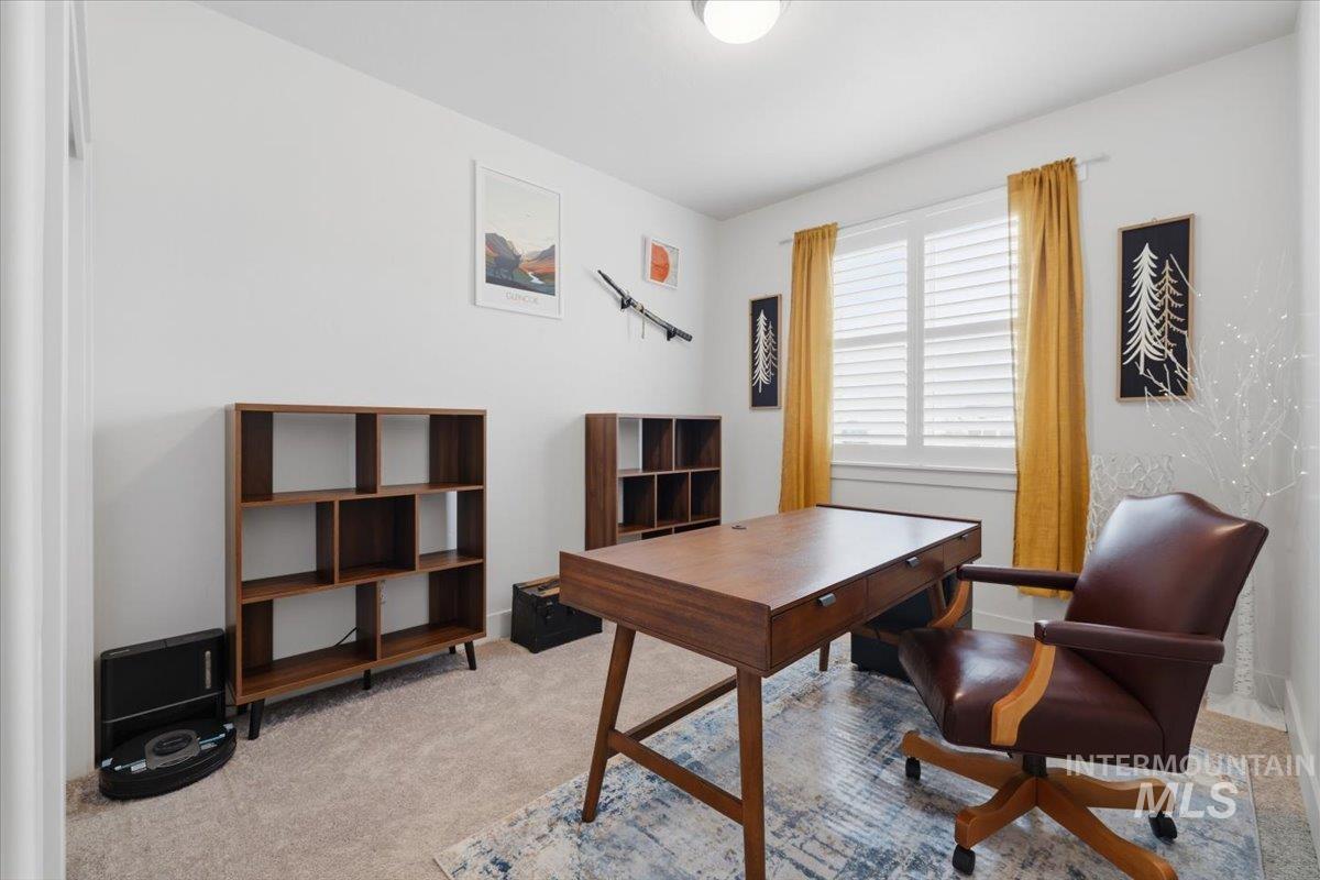 11195 Maroon Bells Dr, Caldwell, Idaho 83605, 4 Bedrooms, 3 Bathrooms, Residential For Sale, Price $449,900,MLS 98980399