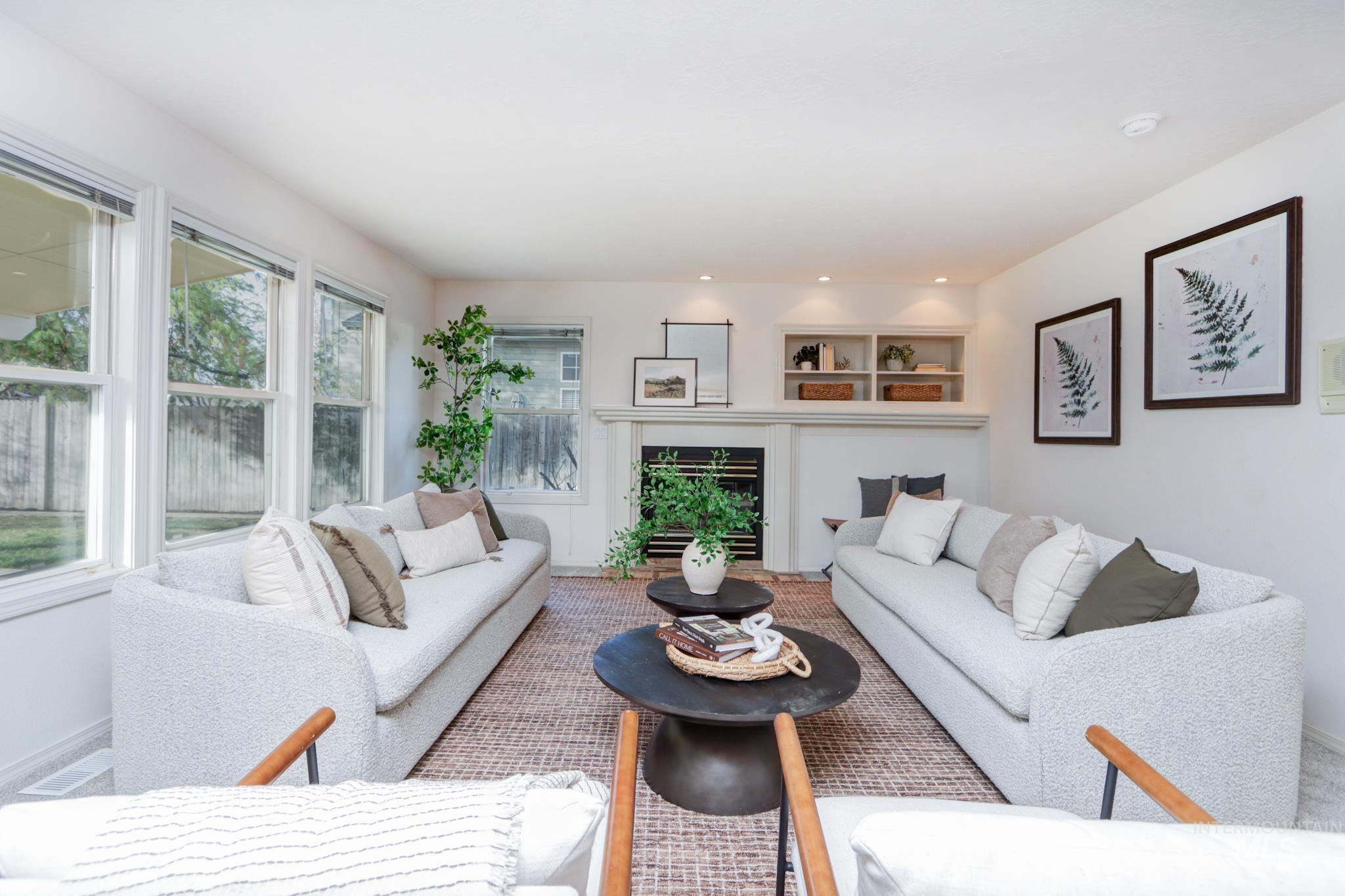 8037 W Innsbrook Ct, Boise, Idaho 83704, 3 Bedrooms, 2.5 Bathrooms, Residential For Sale, Price $699,900, 98980401