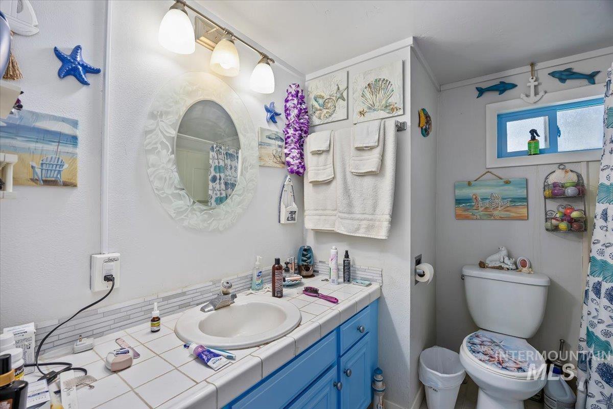 341 Bruneau Street East, Hagerman, Idaho 83332, 3 Bedrooms, 2 Bathrooms, Residential For Sale, Price $174,900, 98980408