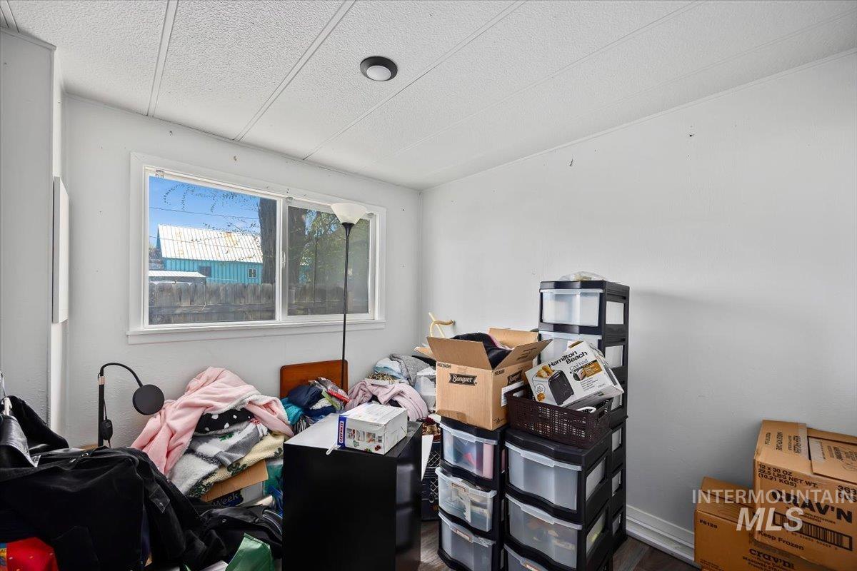 341 Bruneau Street East, Hagerman, Idaho 83332, 3 Bedrooms, 2 Bathrooms, Residential For Sale, Price $174,900, 98980408