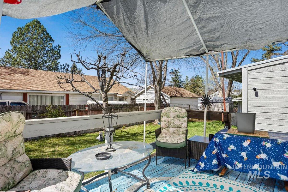 341 Bruneau Street East, Hagerman, Idaho 83332, 3 Bedrooms, 2 Bathrooms, Residential For Sale, Price $174,900, 98980408