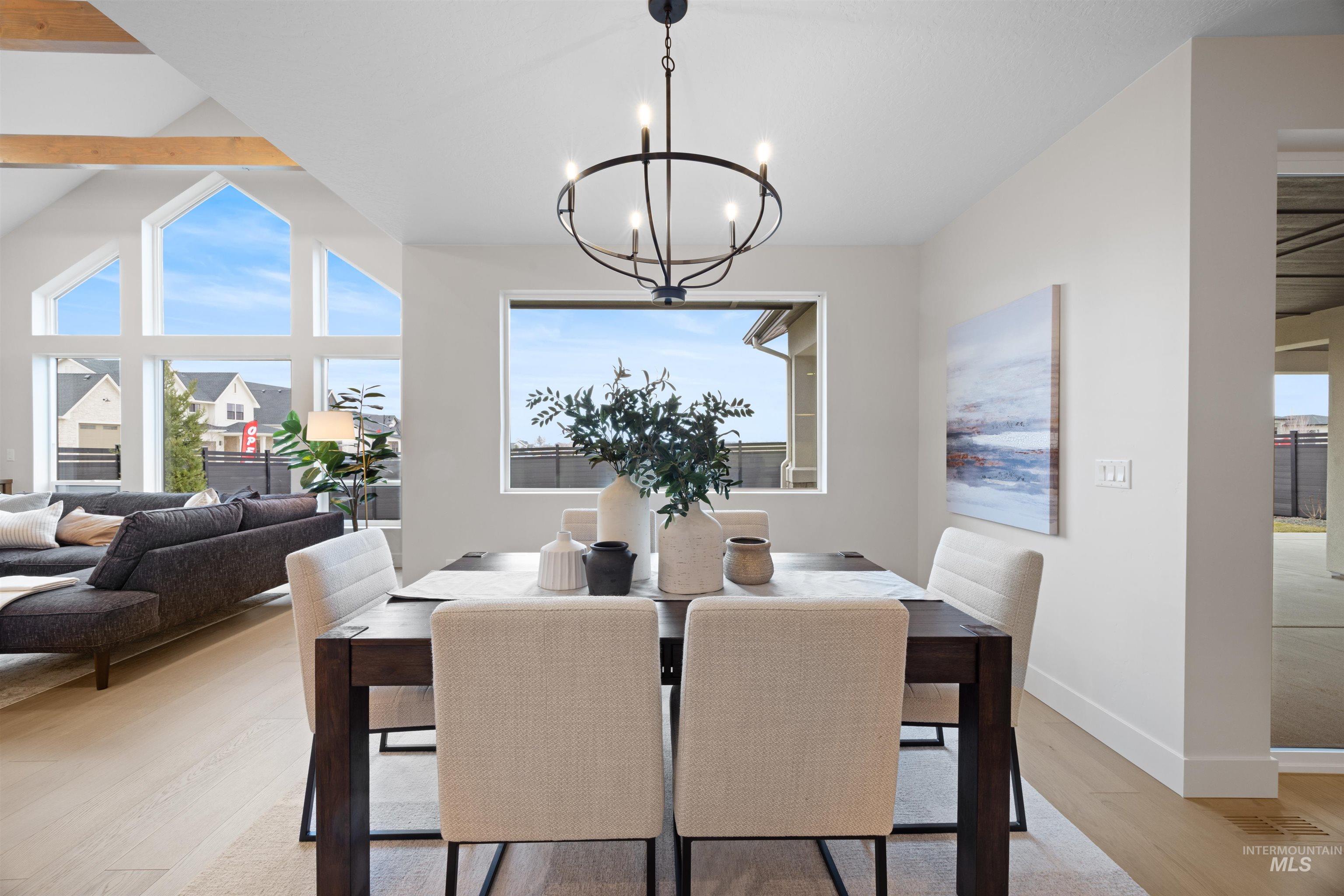 267 N Hunter Creek Ave, Eagle, Idaho 83616, 4 Bedrooms, 3 Bathrooms, Residential For Sale, Price $1,124,500, 98980410