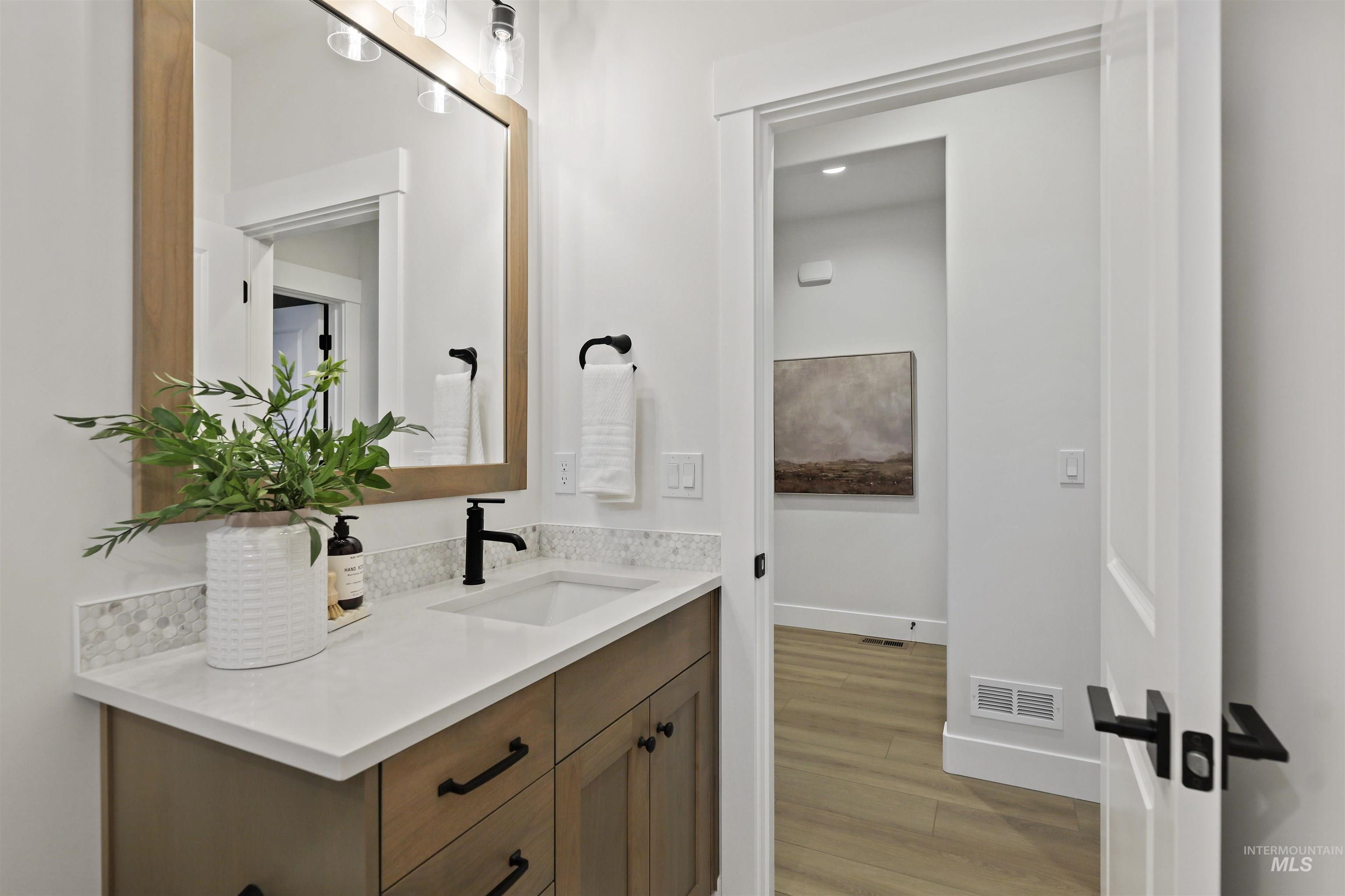 869 S Contusion Ave, Nampa, Idaho 83651, 3 Bedrooms, 2 Bathrooms, Residential For Sale, Price $509,880,MLS 98980413