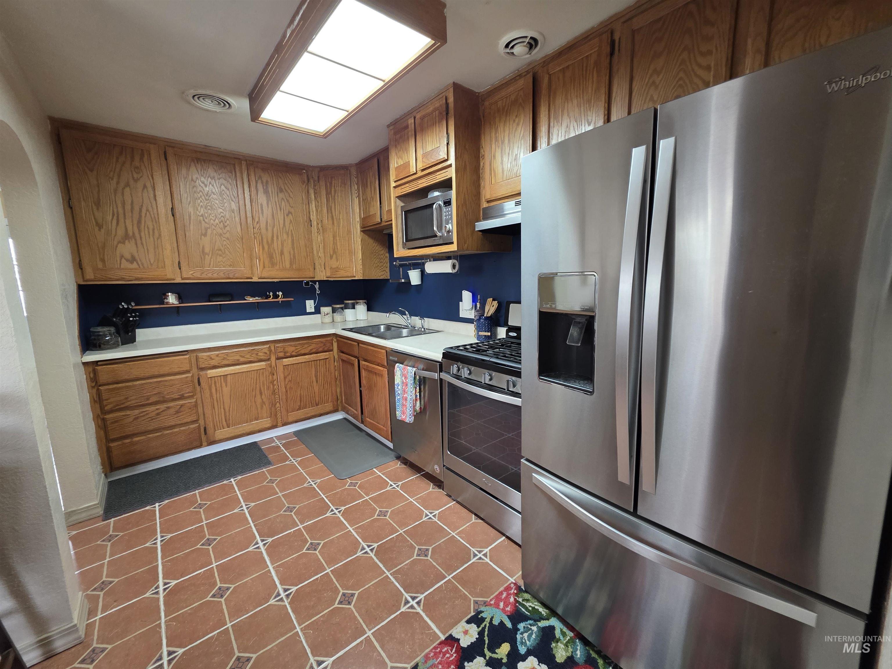 1518 E 9th Ave, Twin Falls, Idaho 83301, 3 Bedrooms, 1 Bathroom, Residential For Sale, Price $280,000,MLS 98980414